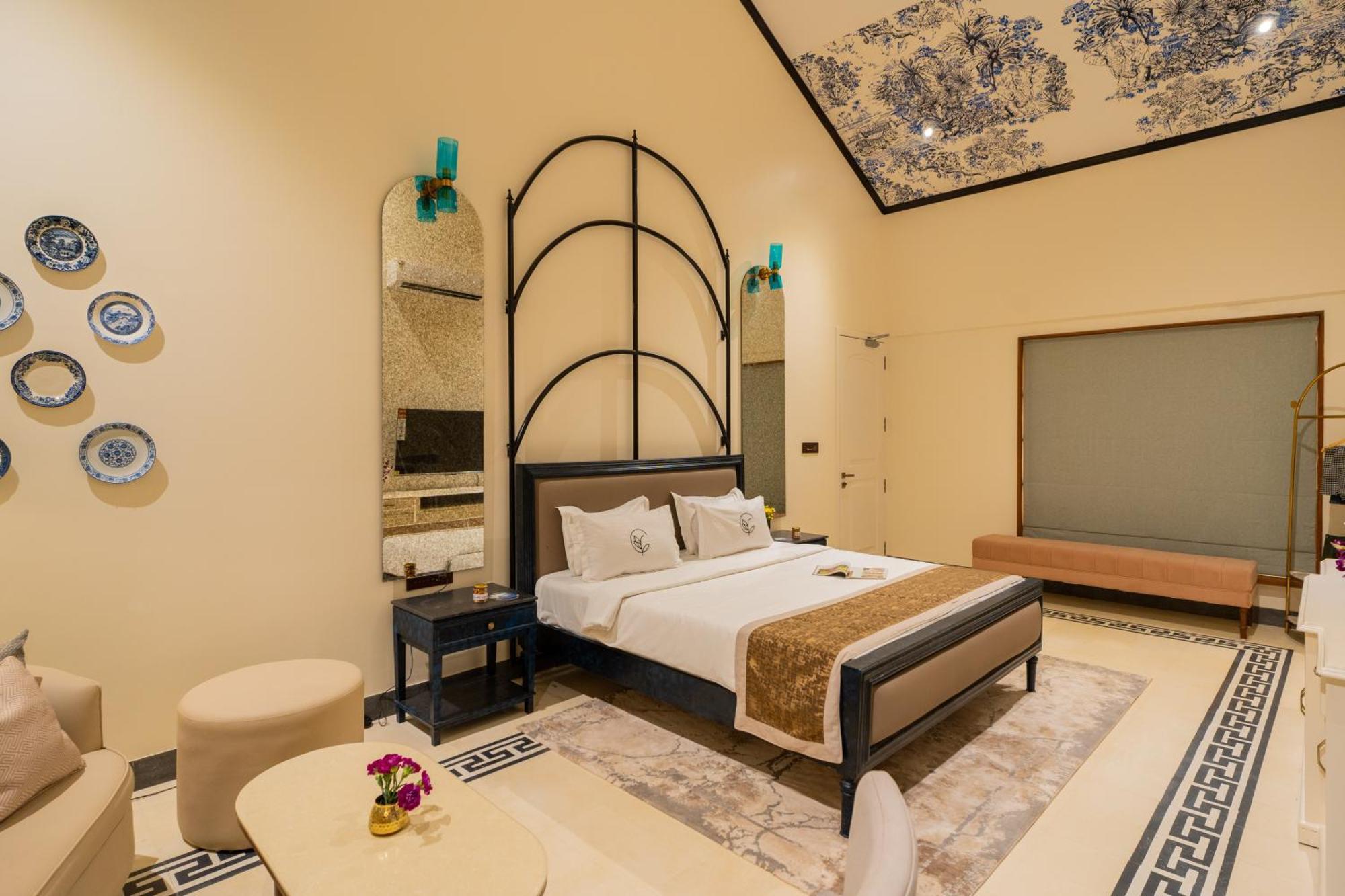 Elivaas 4 Bhk Villa With Pvt Pool & Jacuzzi-Yashgeet Siolim Buitenkant foto