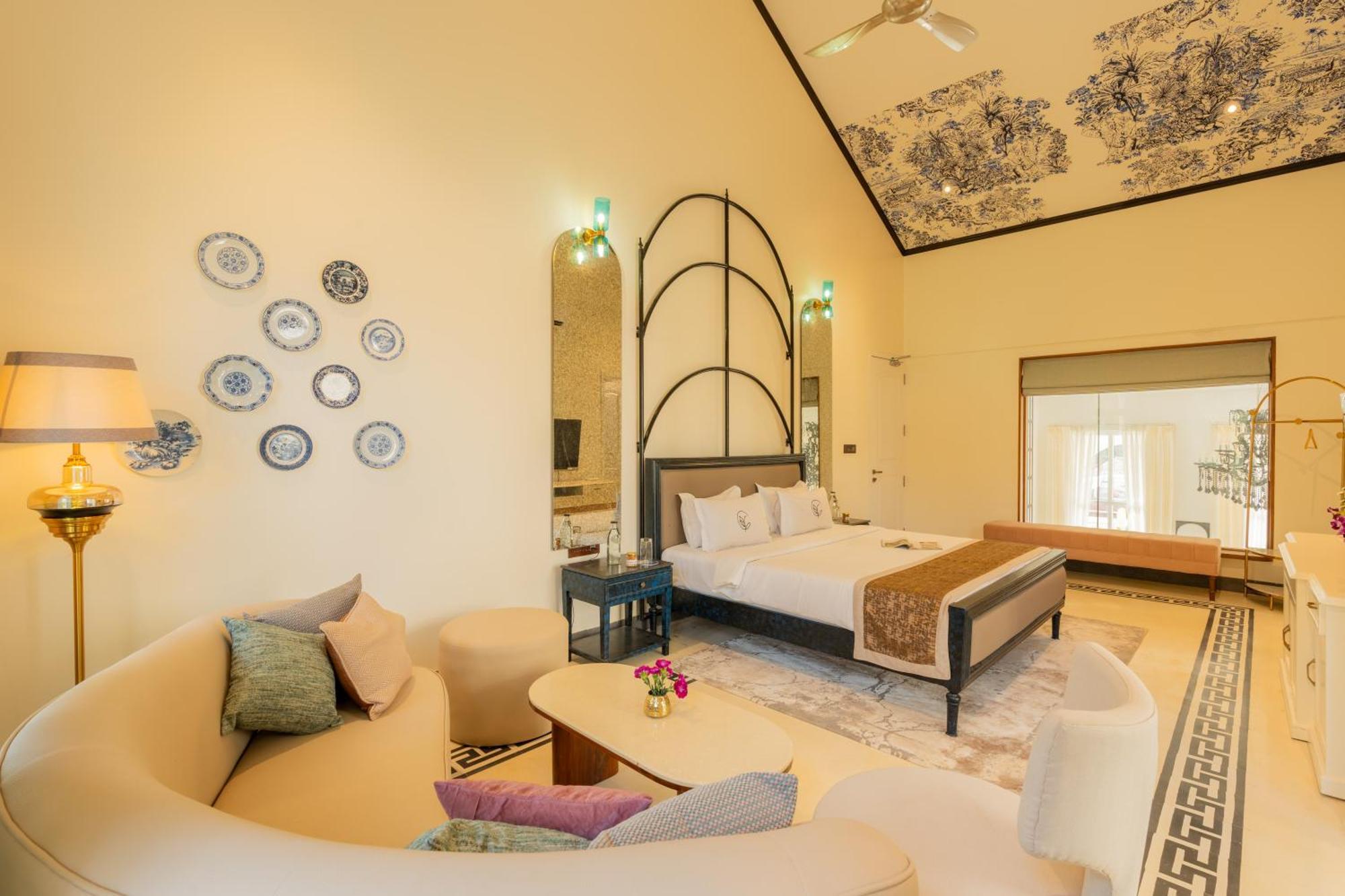 Elivaas 4 Bhk Villa With Pvt Pool & Jacuzzi-Yashgeet Siolim Buitenkant foto