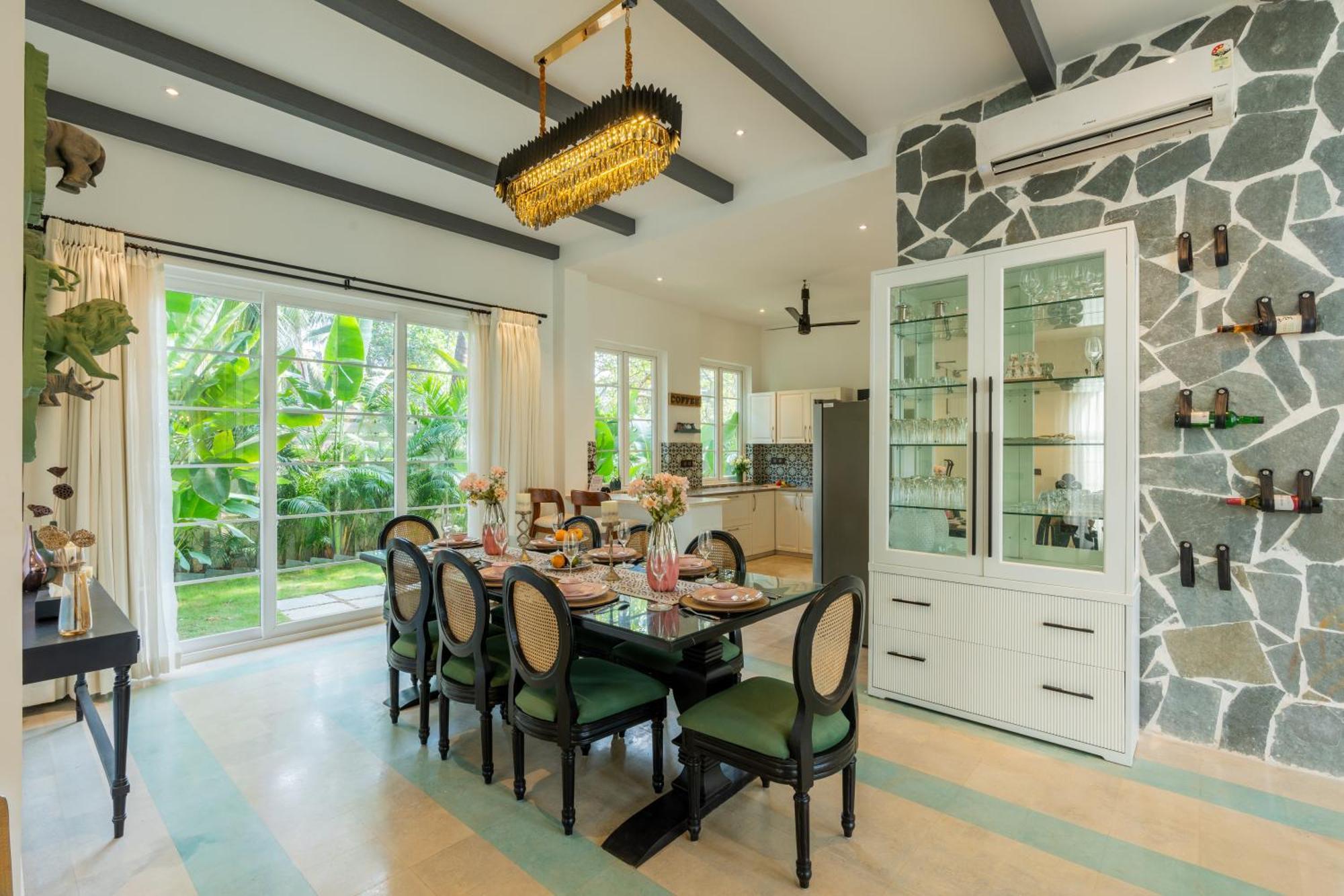 Elivaas 4 Bhk Villa With Pvt Pool & Jacuzzi-Yashgeet Siolim Buitenkant foto