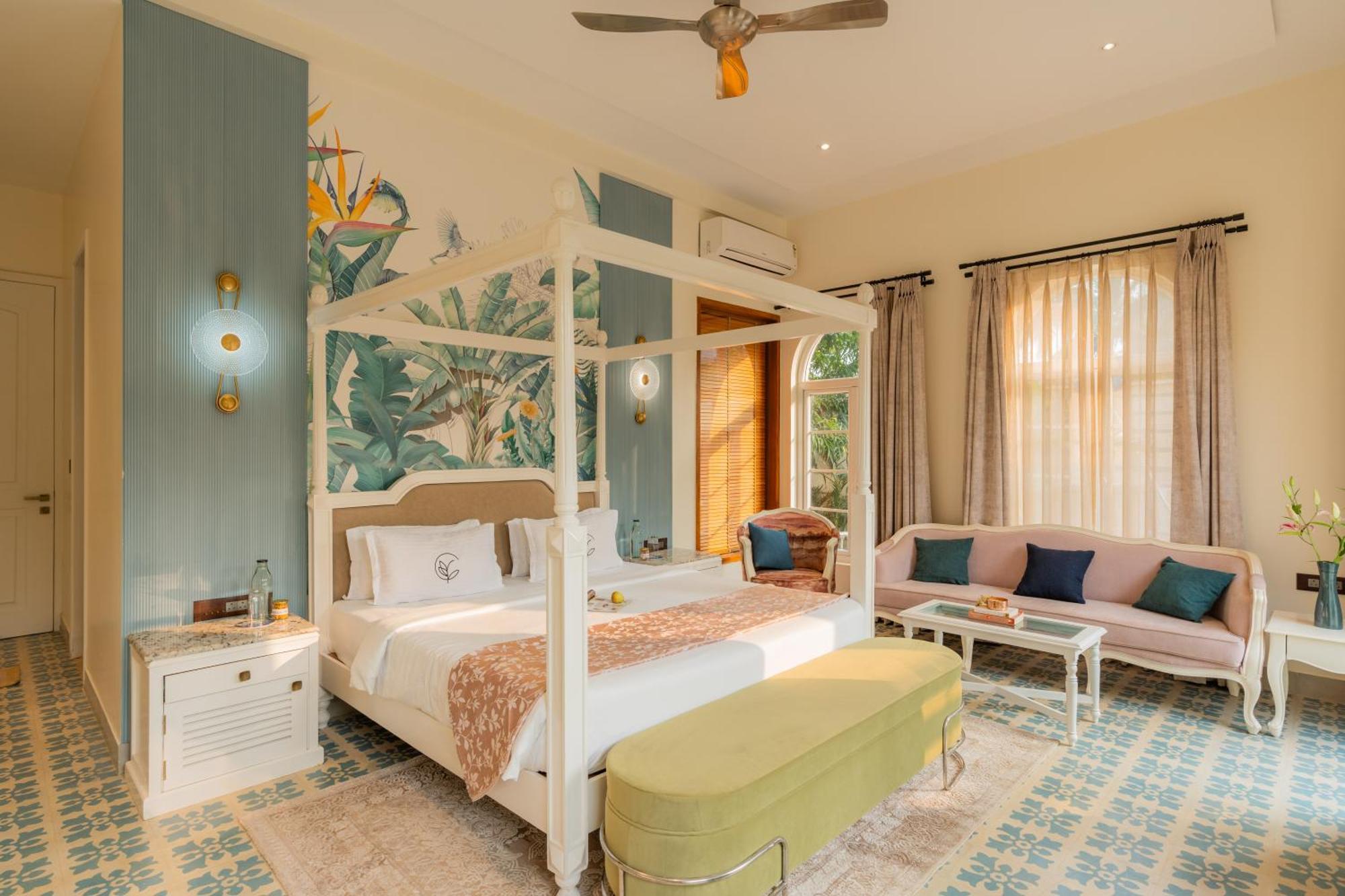Elivaas 4 Bhk Villa With Pvt Pool & Jacuzzi-Yashgeet Siolim Buitenkant foto