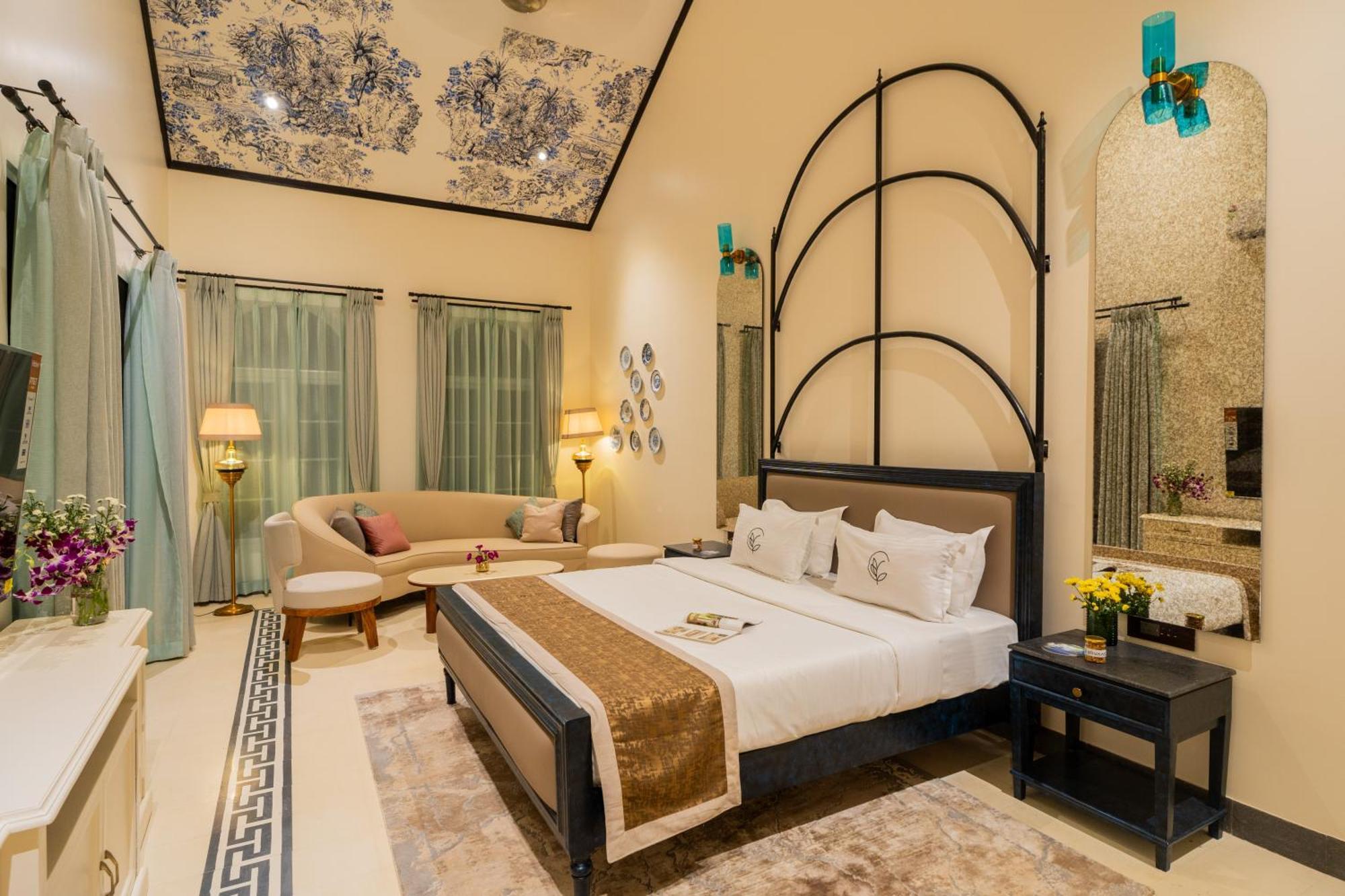 Elivaas 4 Bhk Villa With Pvt Pool & Jacuzzi-Yashgeet Siolim Buitenkant foto