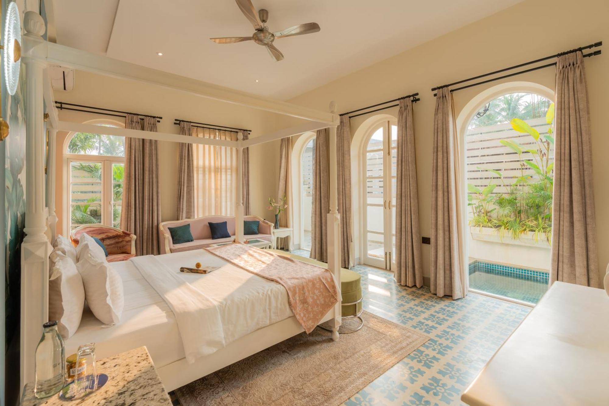 Elivaas 4 Bhk Villa With Pvt Pool & Jacuzzi-Yashgeet Siolim Buitenkant foto