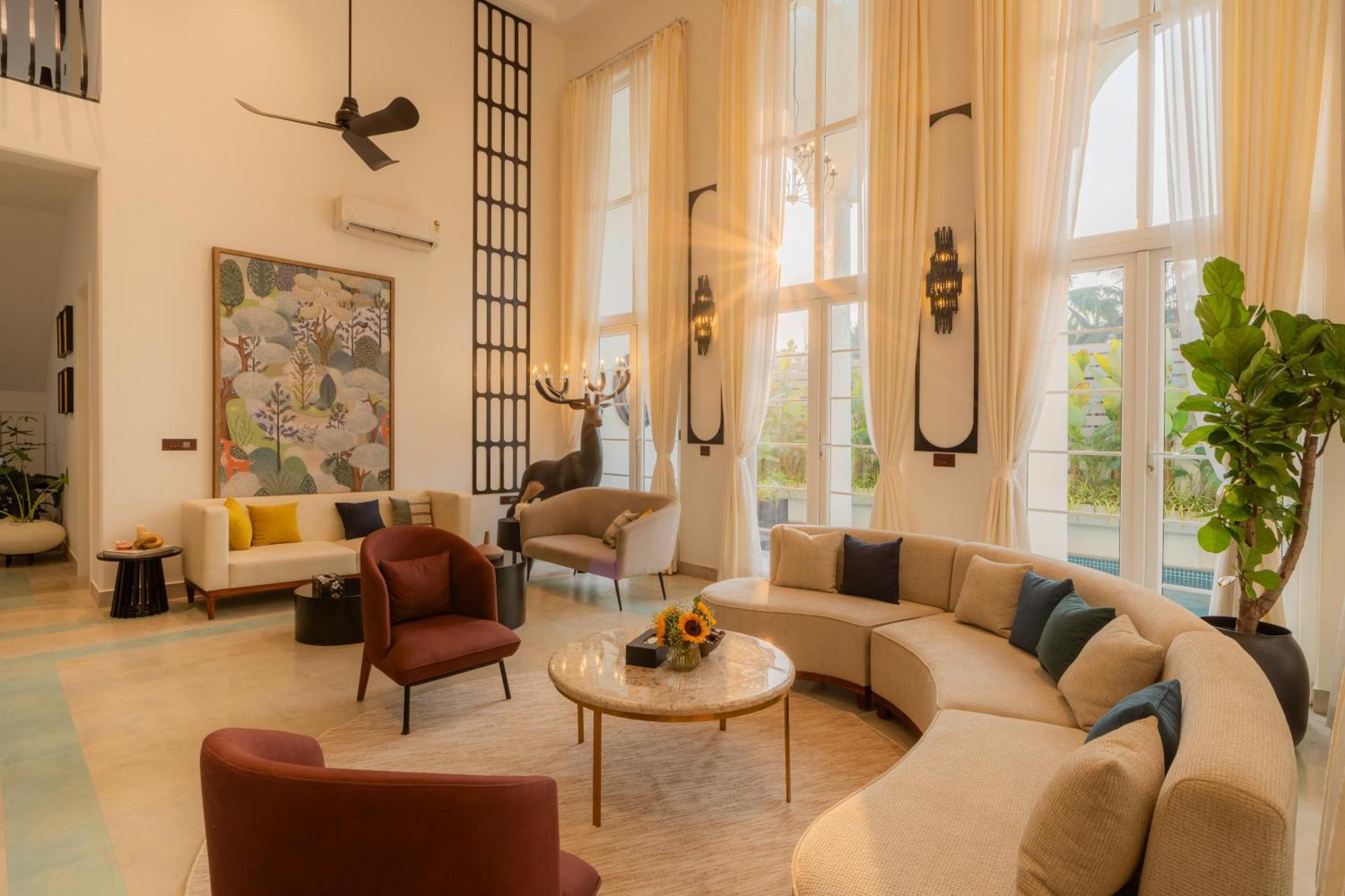 Elivaas 4 Bhk Villa With Pvt Pool & Jacuzzi-Yashgeet Siolim Buitenkant foto