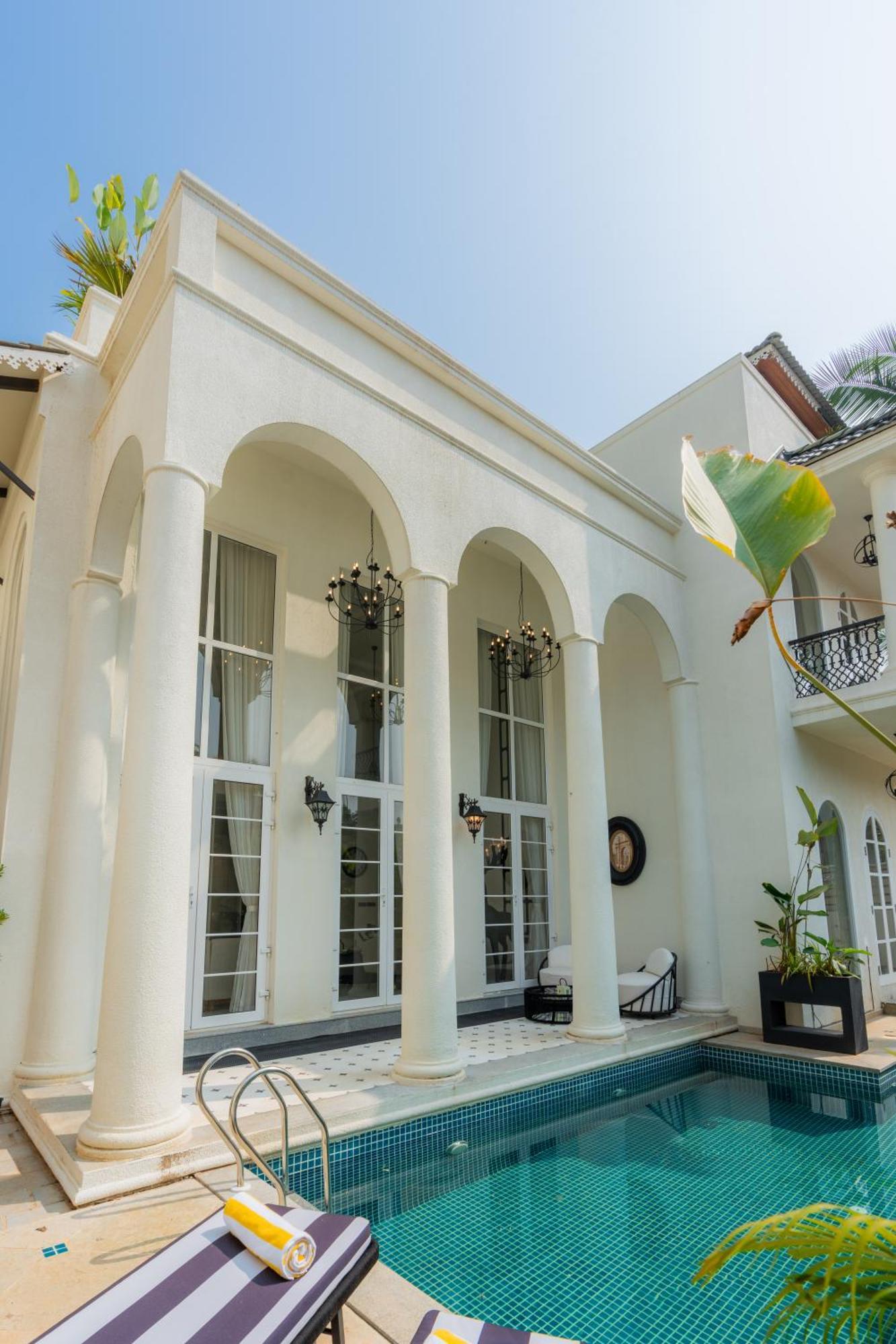 Elivaas 4 Bhk Villa With Pvt Pool & Jacuzzi-Yashgeet Siolim Buitenkant foto