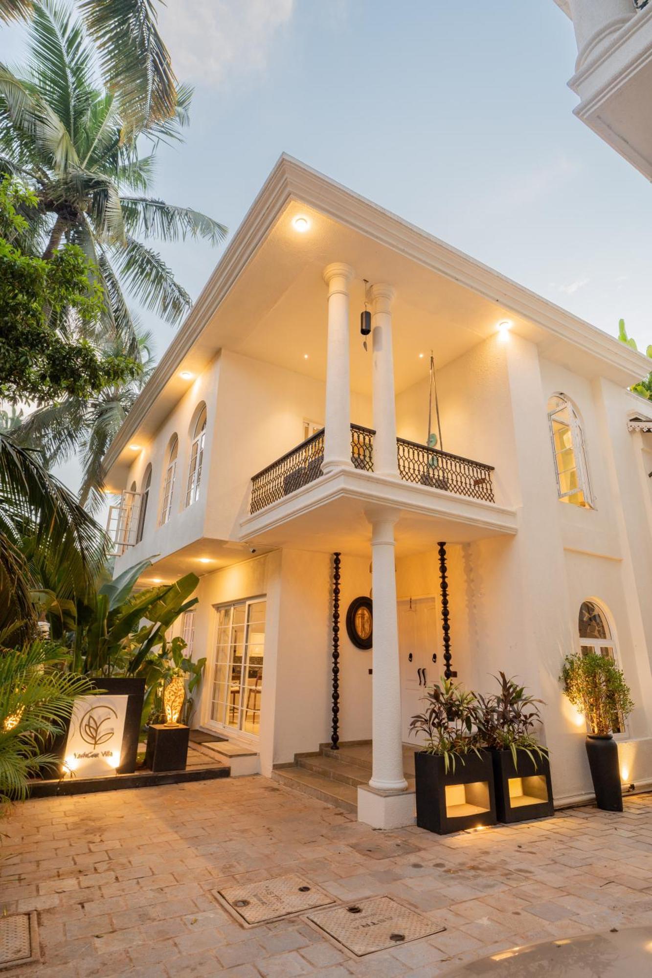 Elivaas 4 Bhk Villa With Pvt Pool & Jacuzzi-Yashgeet Siolim Buitenkant foto