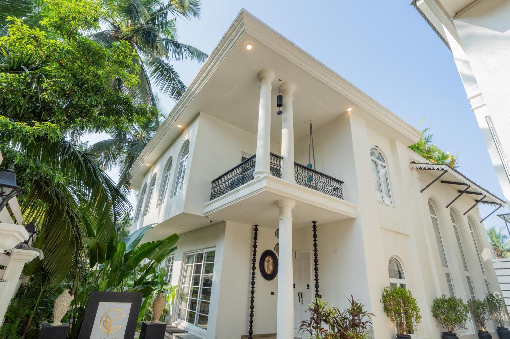Elivaas 4 Bhk Villa With Pvt Pool & Jacuzzi-Yashgeet Siolim Buitenkant foto